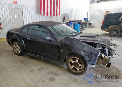 2003 Ford Mustang z USA, uszkodzony, nr VIN 1FAFP404X3F332681